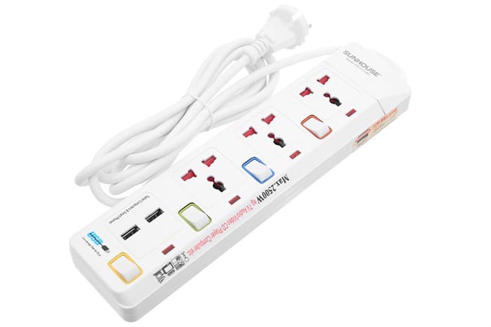 Ảnh Ổ cắm điện Sunhouse 3 lỗ 2 USB 2.5m SHE- OC2-3RU
