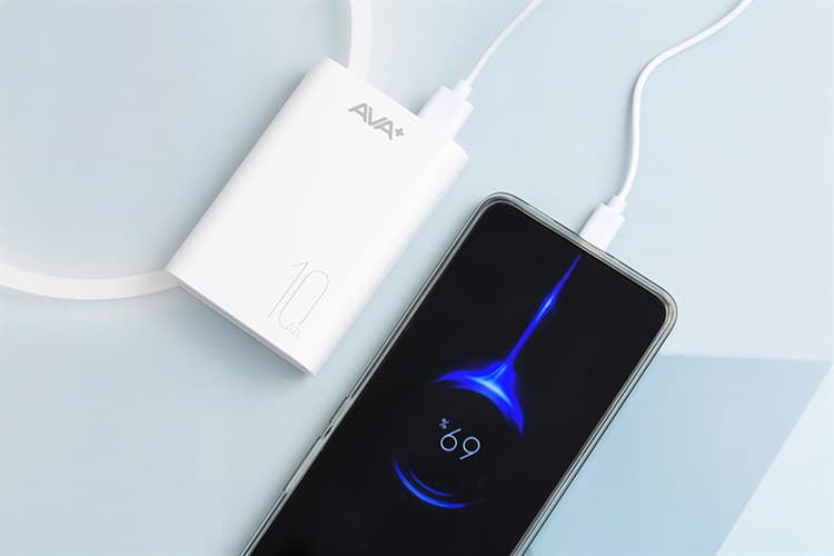 Ảnh Pin sạc dự phòng Polymer 10000mAh 12W AVA+ JP299