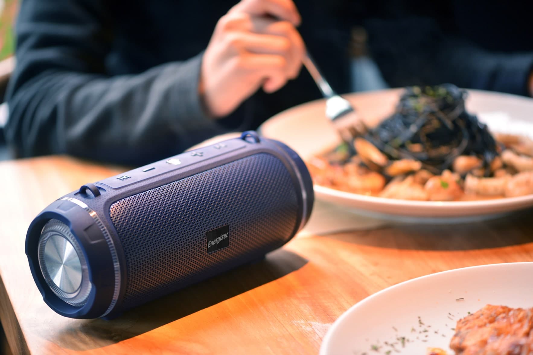 Ảnh Loa Bluetooth Energizer BTS-102BK Đen (Kiêm pin dự phòng)