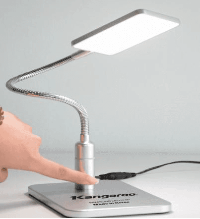 Ảnh Đèn LED Kangaroo chống cận thị KG730