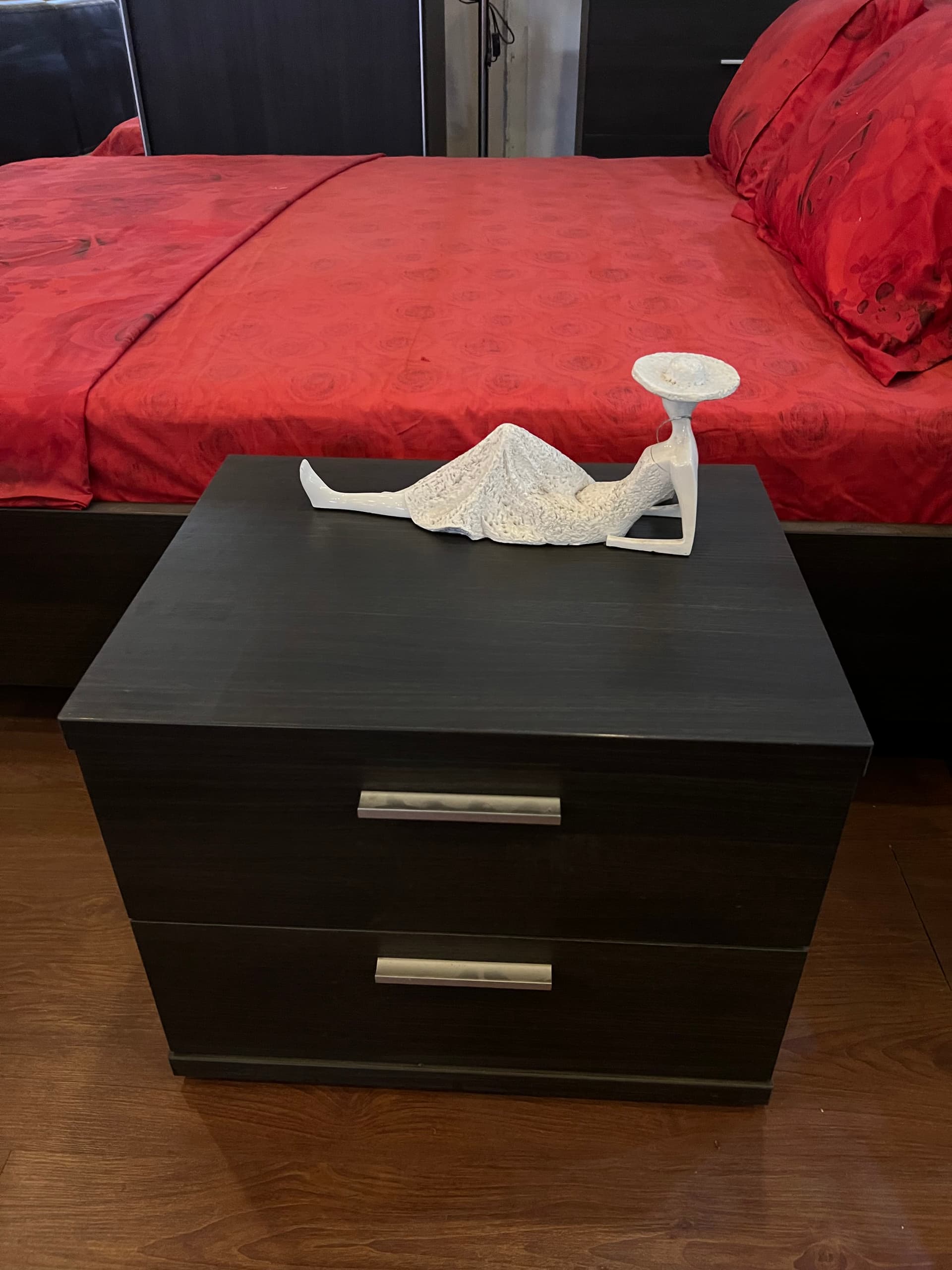 Ảnh Tab đầu giường, UL2NT màu oak (1) - Thương hiệu NEYT