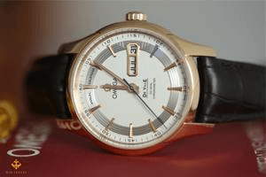 Ảnh Đồng hồ nam Omega De Ville Hour Vision Annual Calendar 431.63.41.22.02.001