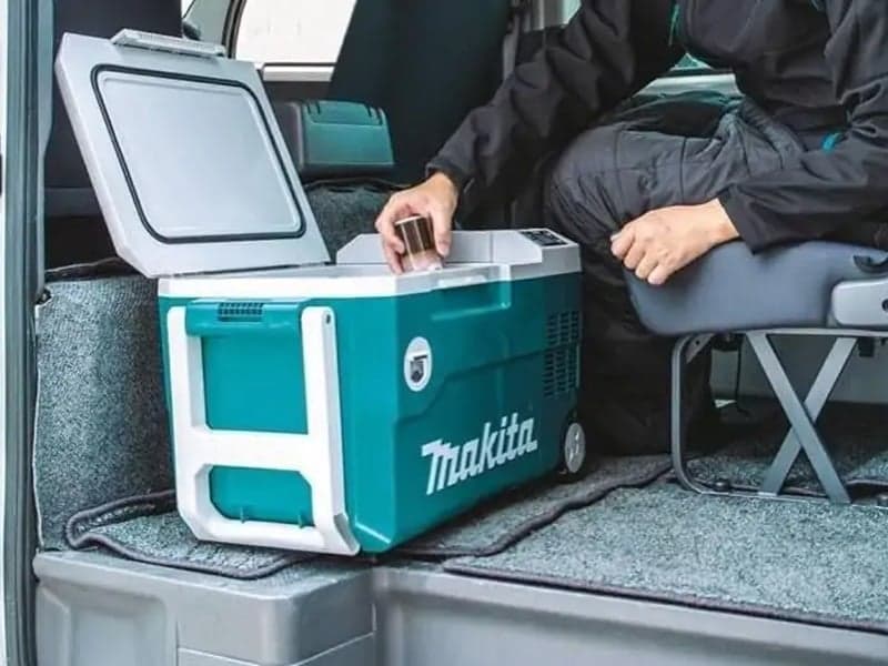 Ảnh Máy làm mát và ấm dùng pin Makita CW001GZ01 (40V/18V/AC, chưa pin, sạc)