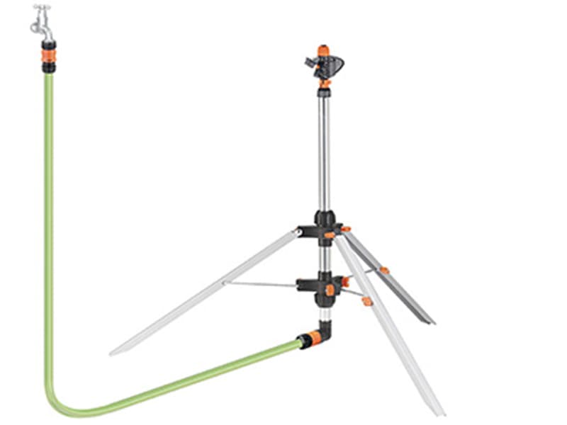 Ảnh Béc tưới cây phun mưa Claber tự xoay 3 chân đứng 8715