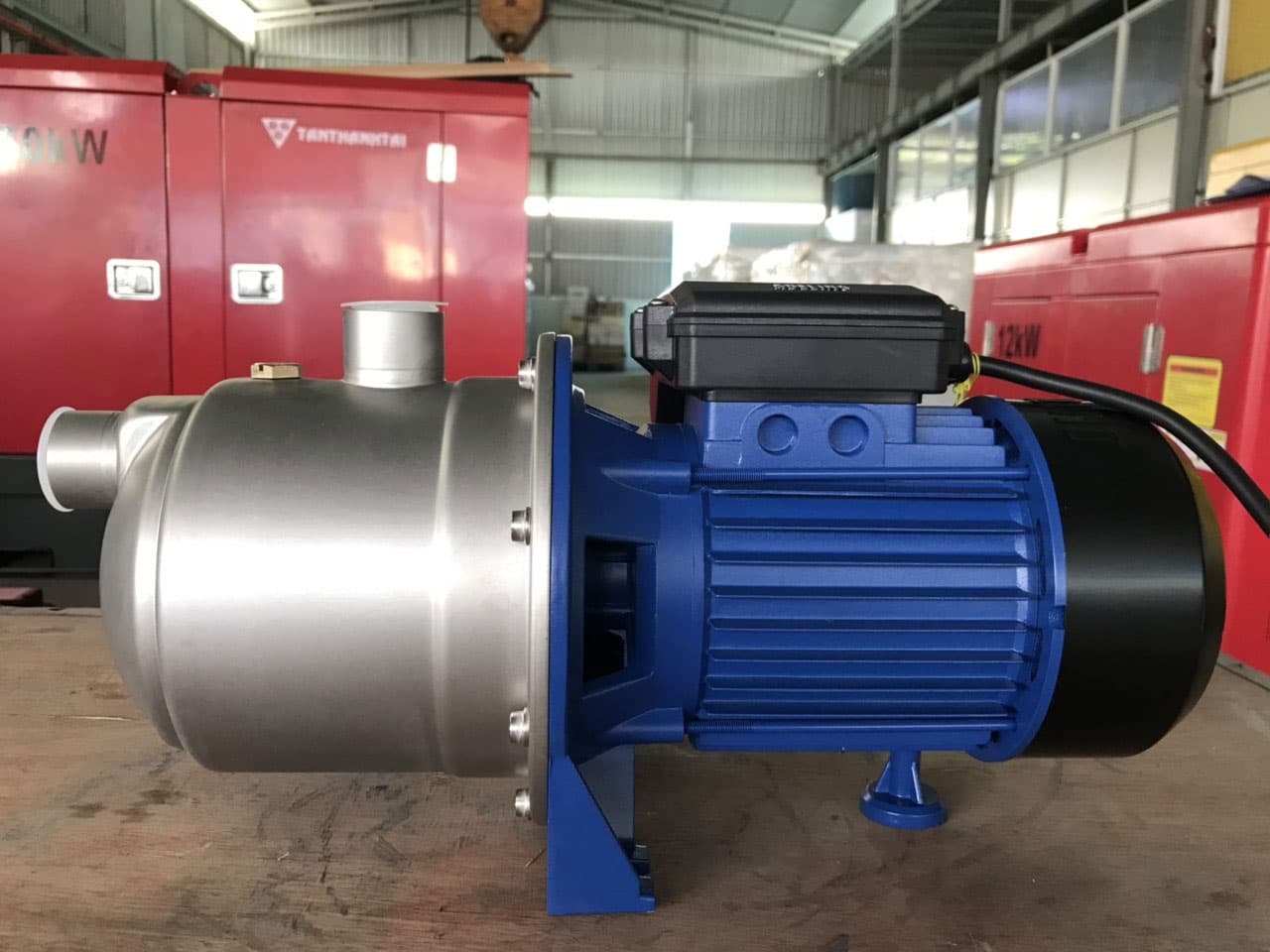 Ảnh Máy bơm tăng áp đầu inox Adelino AJS25 (250W 1 pha)